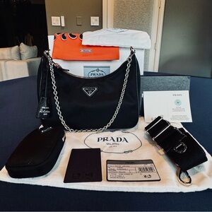 Prada Re-Edition 2005 Nylon Shoulder/Croosbody Bag with Pouch